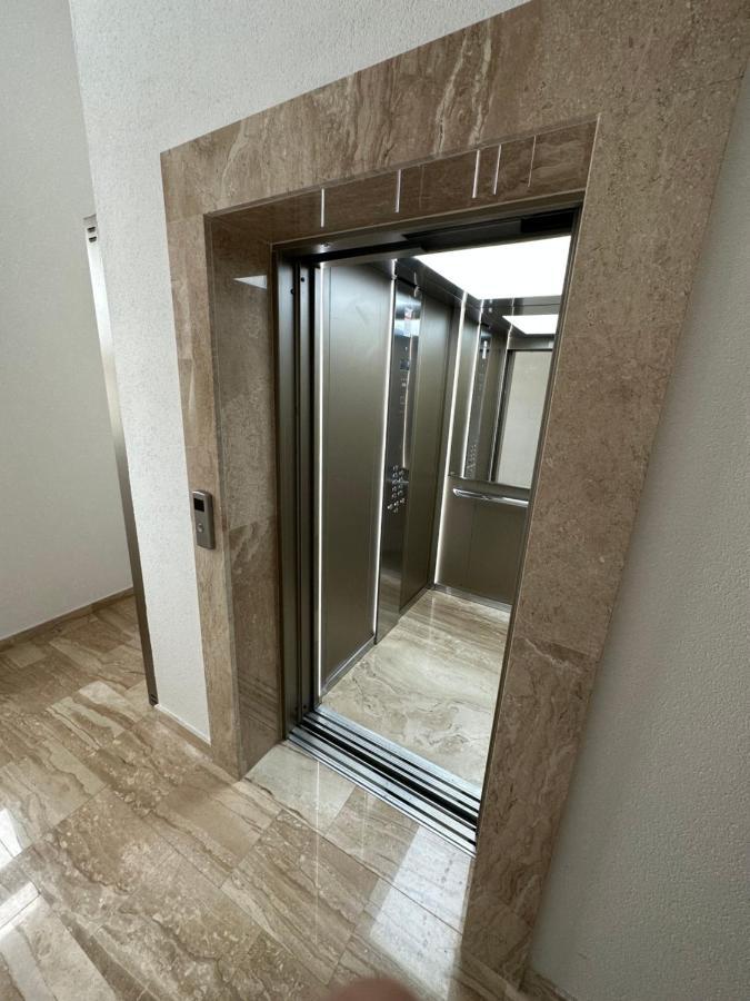 Irina Centre Apartment Podgorica Extérieur photo