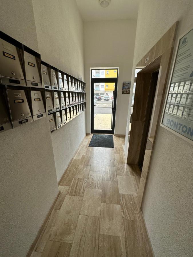 Irina Centre Apartment Podgorica Extérieur photo